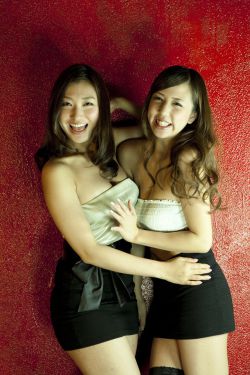 不动声色